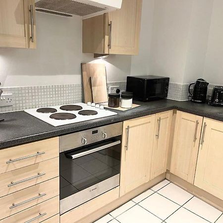 2 Bedroom City Center Apartment Manchester Exterior foto